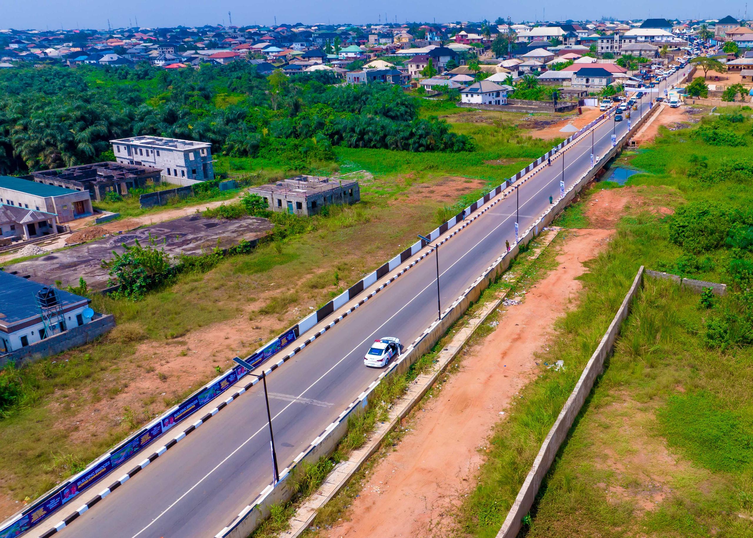 GOV. SANWO-OLU COMMISSIONS NEWLY BUILT NETWORK OF ROADS (BABAFEMI DADA WITH BRIDGE – YINKA FOLARIN – JAMIU LAWAL – SHALOM ACADEMY) IN ALIMOSHO